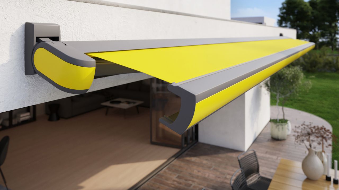 electric-cassette-awning-with-a-rounded-silhouette_-markilux-mx-3